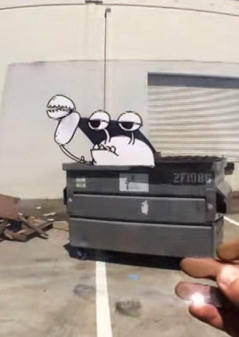 Aug(de)Mented Reality
