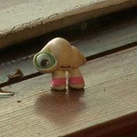 Marcel the Shell with Shoes On
