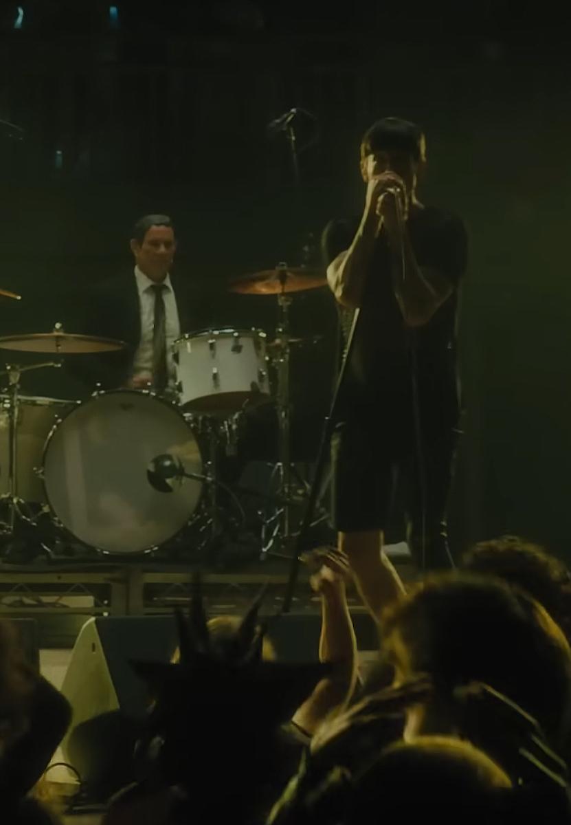 Red Hot Chili Peppers: The Drummer (Vídeo musical)