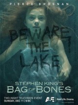 La maldición de Dark Lake (Un saco de huesos) (TV)