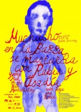 Muchacho en la barra se masturba con rabia y osadía (C)