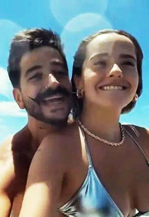 Camilo: Aeropuerto (Vídeo musical)