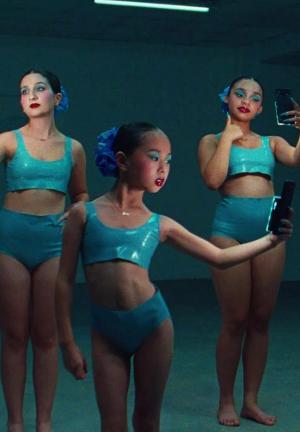 Christina Aguilera: Beautiful (2022 Version) (Vídeo musical)