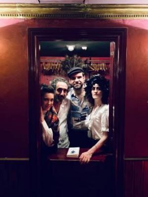 El espacio vacío (C)