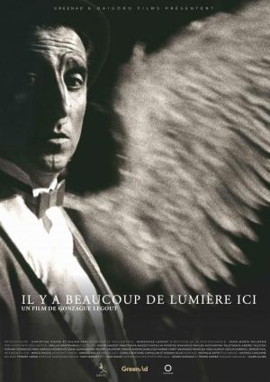 Il y a beaucoup de lumière ici (C)