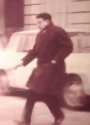 One-Eyed Men Are Kings (C)