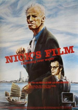 Relámpago sobre agua