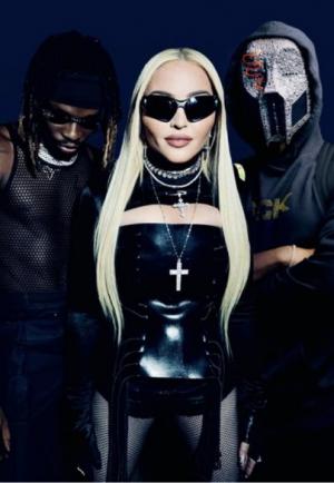 Madonna vs Sickick: Frozen (Fireboy DML Remix) (Vídeo musical)