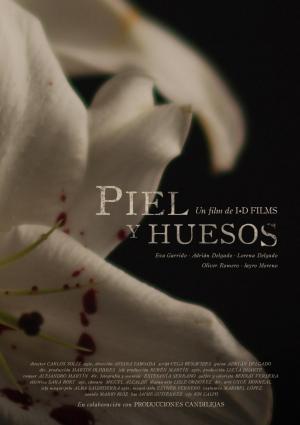 Piel y huesos (C)