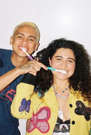 Remi Wolf & Dominic Fike: Photo ID (Vídeo musical)